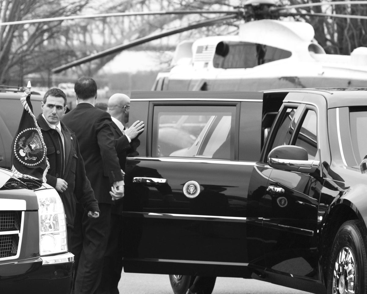 The presidential limousine and Marine One on the same movement.